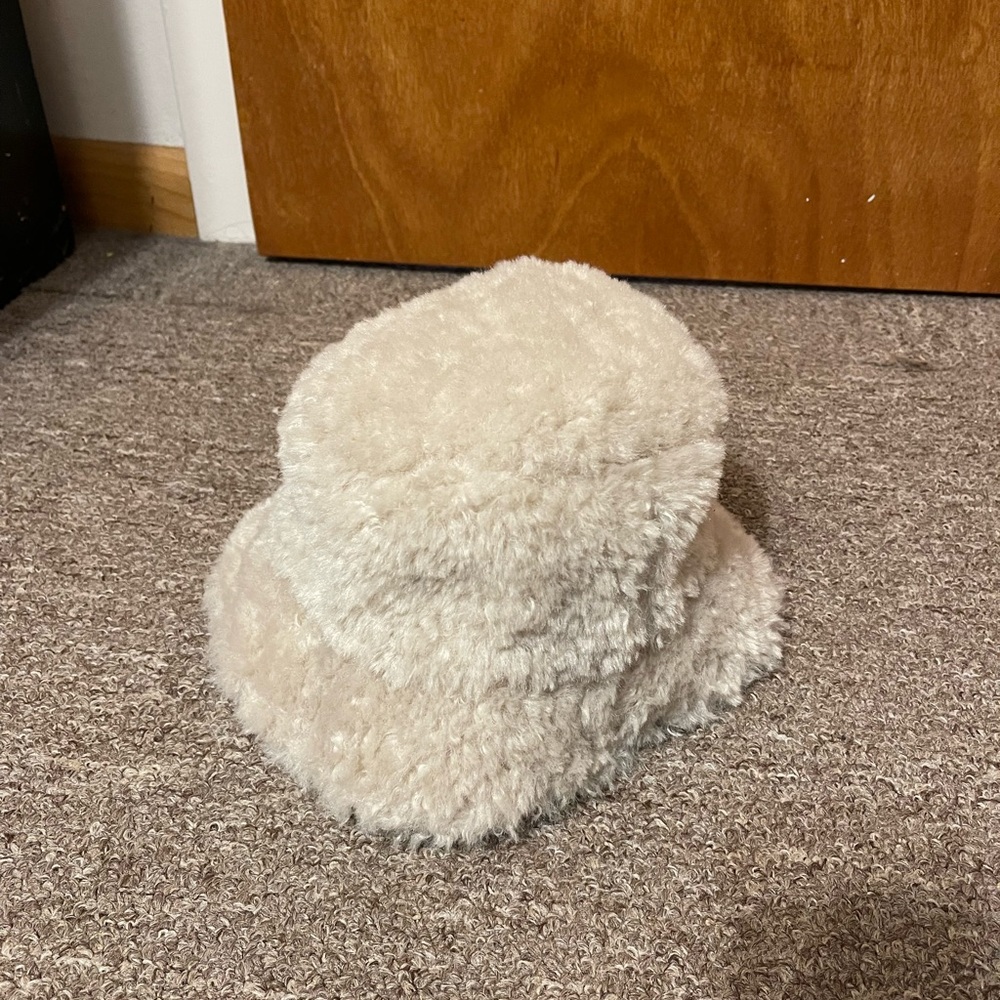 Faux fur hat